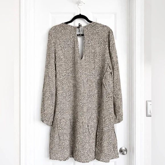 A New Day Leopard Print Tiered Babydoll Short Dress Long Sleeve 1X-3X - Picture 2 of 4